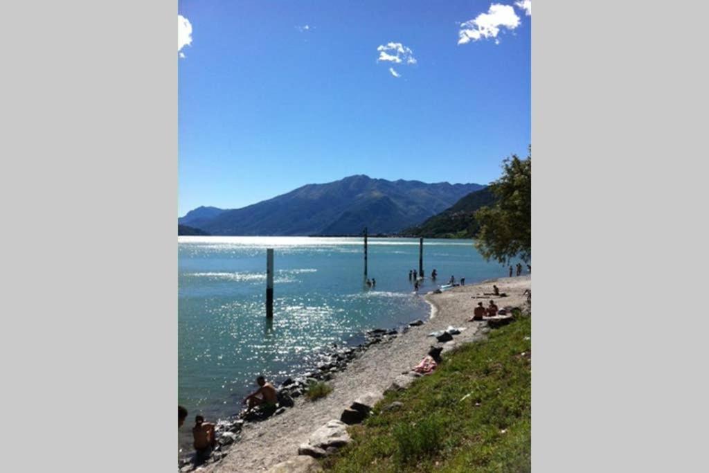 Favoloso Appartamento Fronte Lago, Джера-Ларио Экстерьер фото