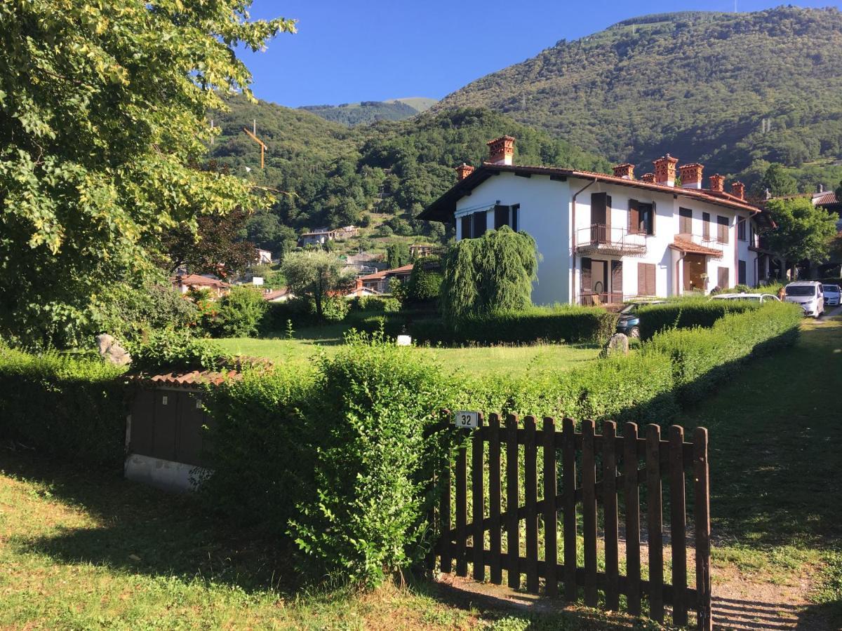 Favoloso Appartamento Fronte Lago, Джера-Ларио Экстерьер фото