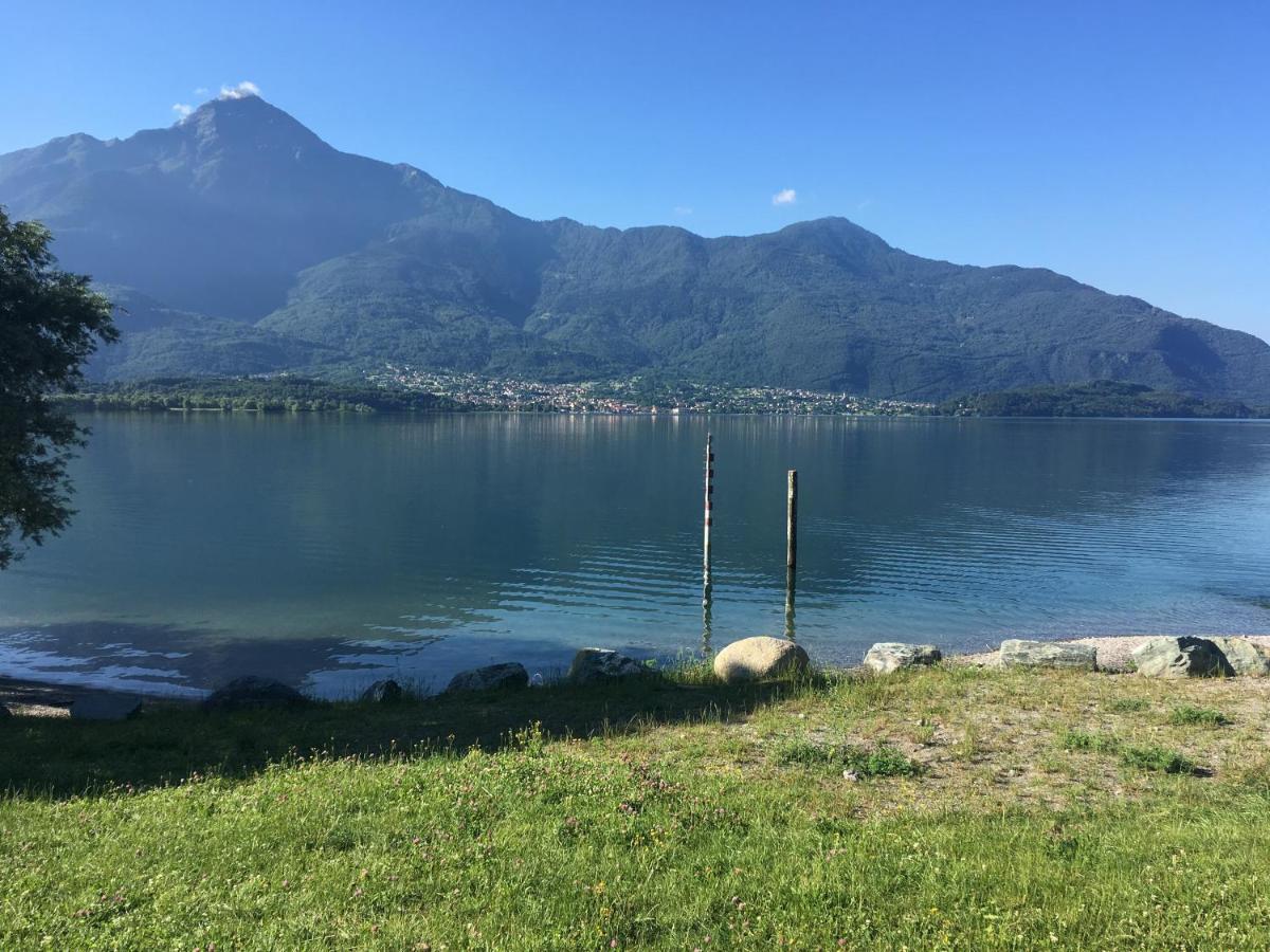 Favoloso Appartamento Fronte Lago, Джера-Ларио Экстерьер фото